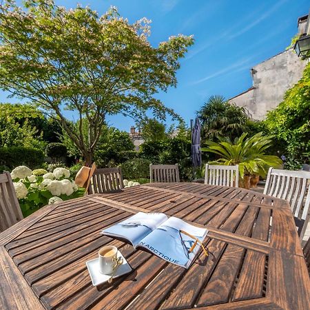 Escale Rochelaise, Gite Urbain Avec Spa Bain Nordique Et Sauna Tonneau La Rochelle  Exteriér fotografie